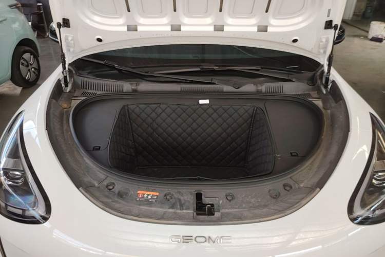 Used Geely Galaxy Geome 2025 310km Dream Edition Engine Bay