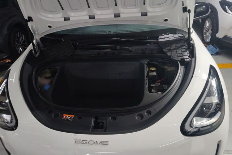Used Geely Galaxy Geome 2025 310km Youth Edition Engine Bay