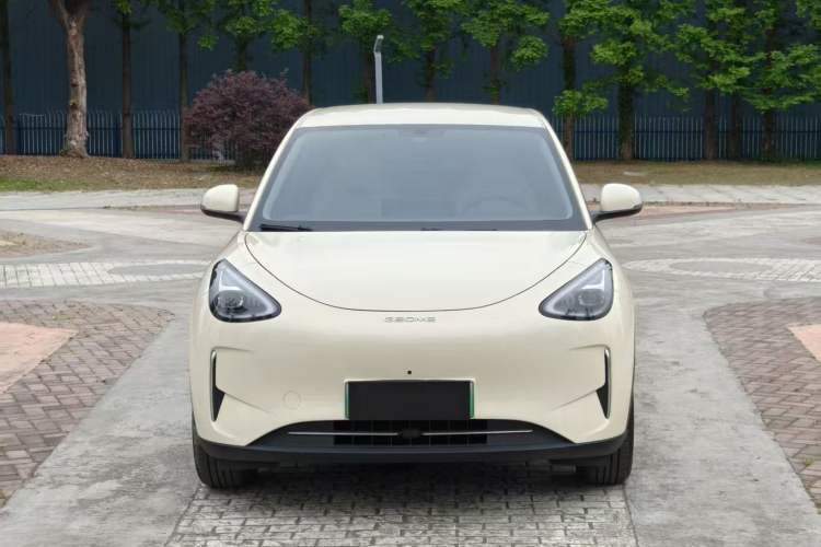 Used Geely Galaxy Geome 2025 310km Dream Edition Exterior 1