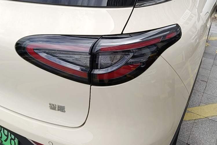 Used Geely Galaxy Geome 2025 UP 410km Exploration+ Edition Exterior 3
