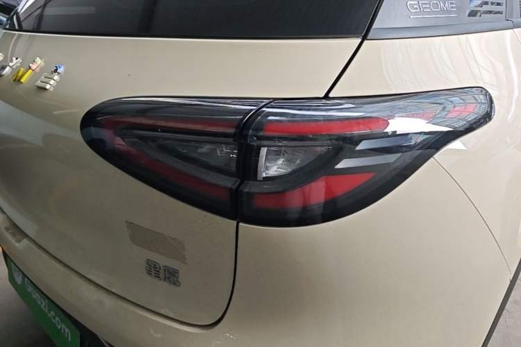 Used Geely Galaxy Geome 2025 UP 410km Exploration Edition Exterior 3