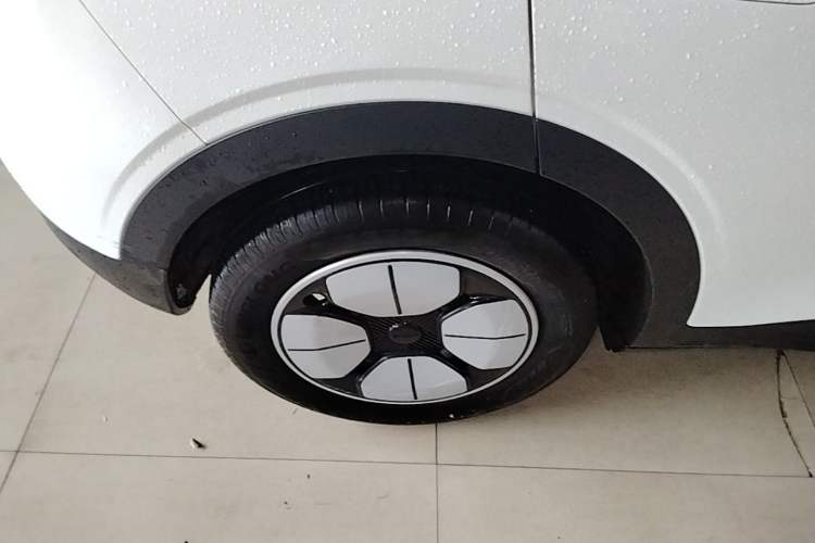 Used Geely Galaxy Geome 2025 310km Youth Edition Exterior 5