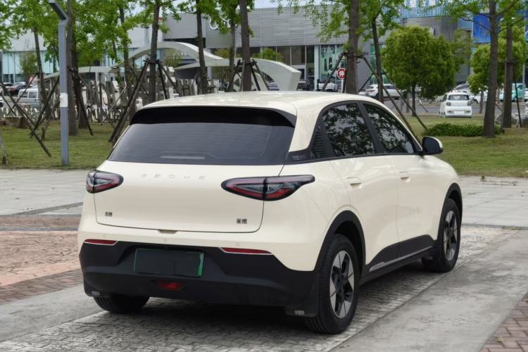 Used Geely Galaxy Geome 2025 310km Dream Edition Exterior 6