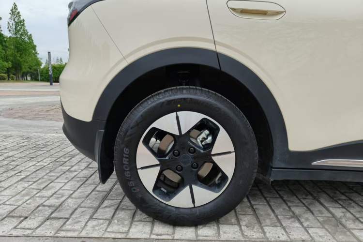 Used Geely Galaxy Geome 2025 310km Dream Edition Exterior 8