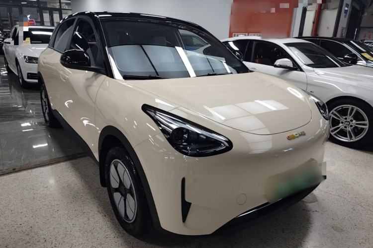 Used Geely Galaxy Geome 2025 310km Youth Edition Front Right 45 Deg