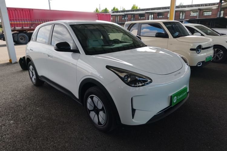 Used Geely Galaxy Geome 2025 310km Youth Edition Front Right 45 Deg