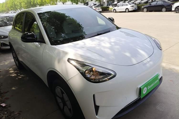 Used Geely Galaxy Geome 2025 310km Youth Edition Front Right 45 Deg