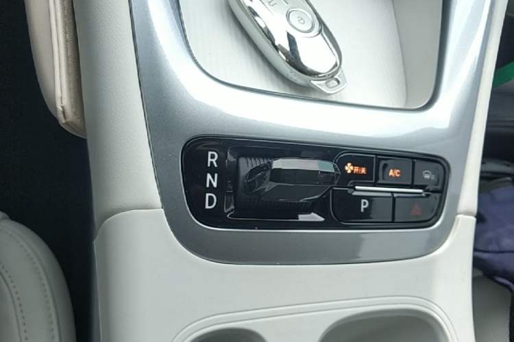 Used Geely Galaxy Geome 2025 310km Dream Edition Gear Lever