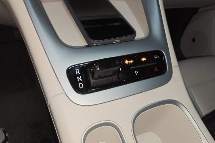 Used Geely Galaxy Geome 2025 UP 410km Exploration+ Edition Gear Lever
