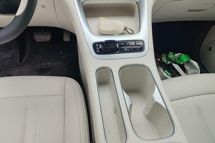 Used Geely Galaxy Geome 2025 310km Dream Edition Gear Lever