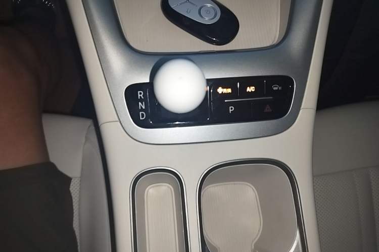 Used Geely Galaxy Geome 2025 310km Dream Edition Gear Lever