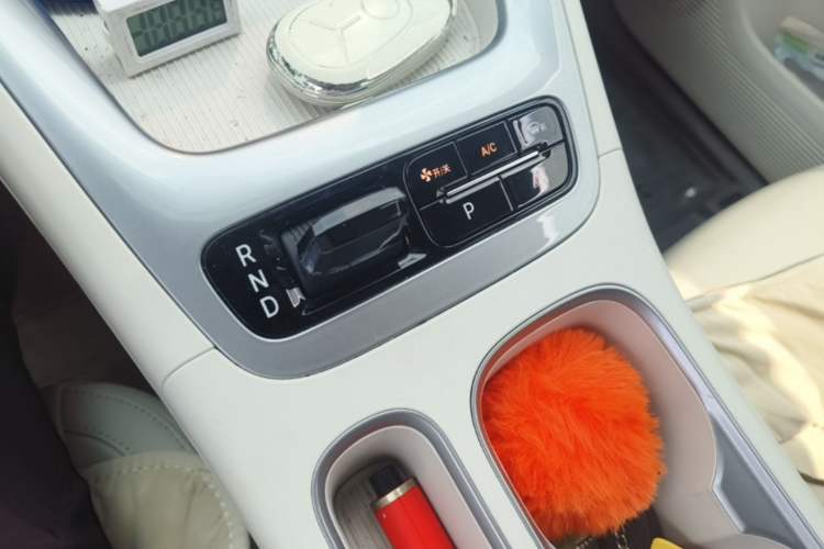 Used Geely Galaxy Geome 2025 310km Youth Edition Gear Lever