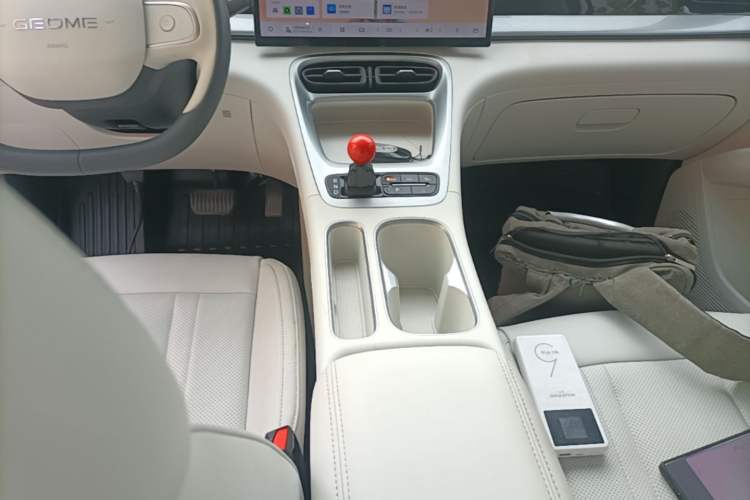 Used Geely Galaxy Geome 2025 310km Dream Edition Gear Lever
