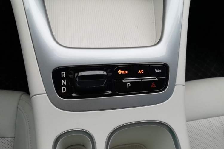 Used Geely Galaxy Geome 2025 310km Dream Edition Gear Lever