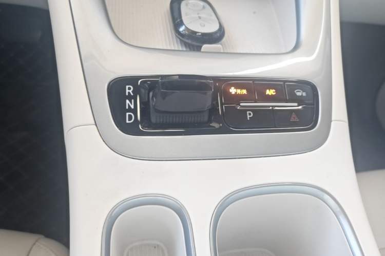 Used Geely Galaxy Geome 2025 310km Youth Edition Gear Lever