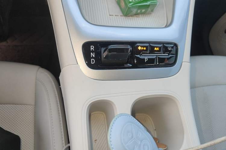 Used Geely Galaxy Geome 2025 UP 410km Exploration Edition Gear Lever