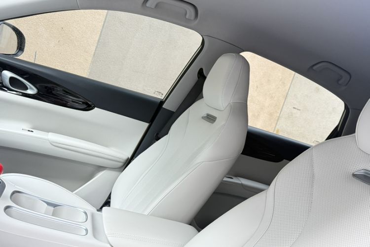 Used Geely Galaxy Geome 2025 UP 410km Exploration+ Edition Headliner