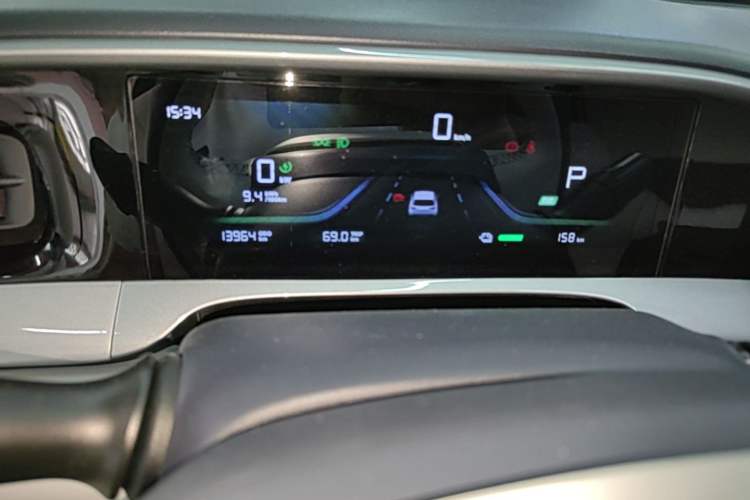 Used Geely Galaxy Geome 2025 310km Dream Edition Instrument Cluster