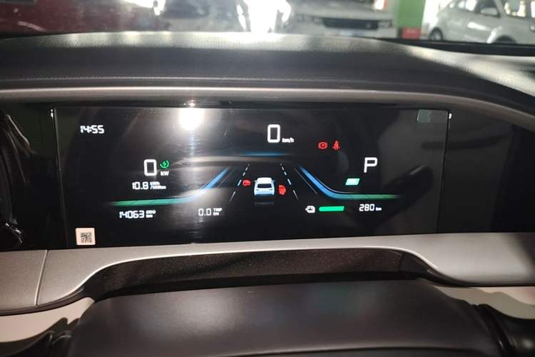 Used Geely Galaxy Geome 2025 UP 410km Exploration Edition Instrument Cluster