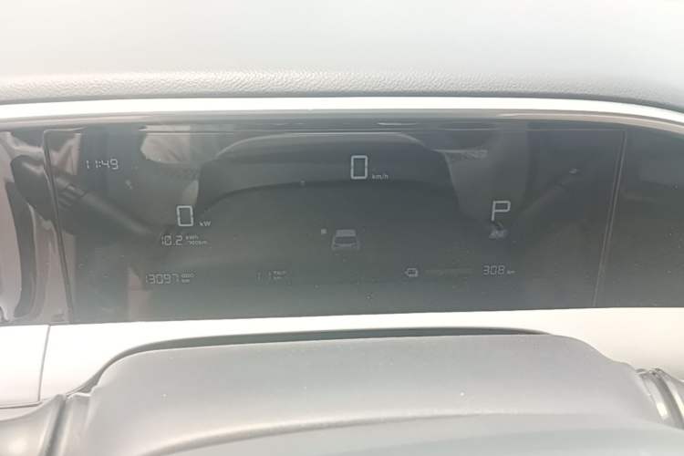 Used Geely Galaxy Geome 2025 310km Youth Edition Instrument Cluster