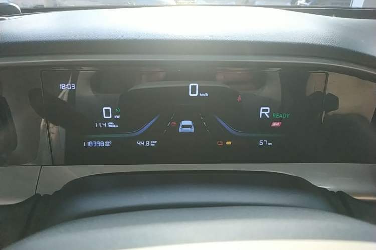 Used Geely Galaxy Geome 2025 UP 410km Exploration Edition Instrument Cluster