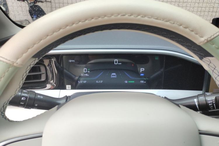 Used Geely Galaxy Geome 2025 410 km Free Version Instrument Cluster