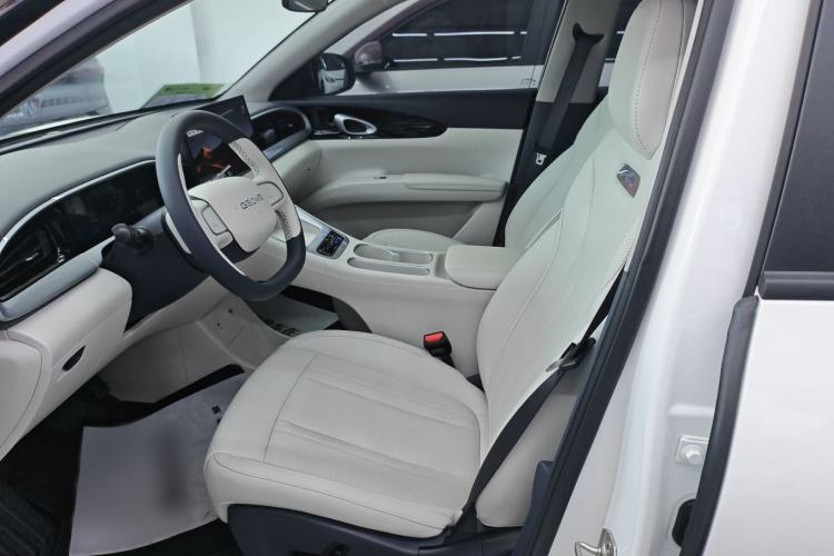 Used Geely Galaxy Geome 2025 UP 410km Exploration Edition Interior 1