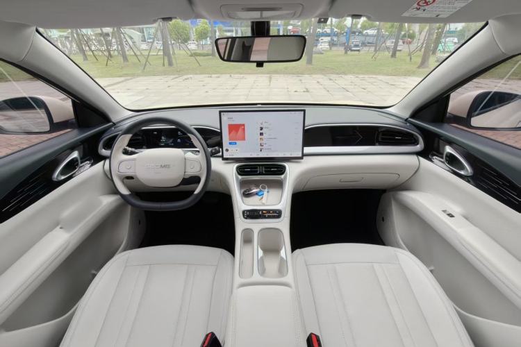 Used Geely Galaxy Geome 2025 310km Dream Edition Interior 3