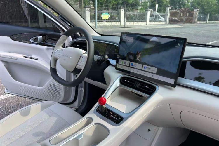 Used Geely Galaxy Geome 2025 310km Dream Edition Interior 5