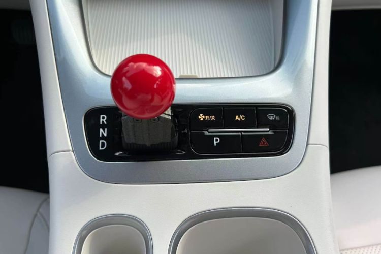 Used Geely Galaxy Geome 2025 310km Dream Edition Interior 9