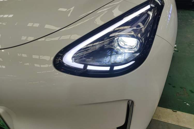 Used Geely Galaxy Geome 2025 UP 410km Exploration Edition Left Front Headlight