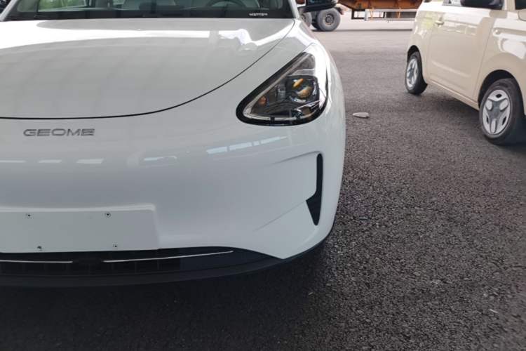 Used Geely Galaxy Geome 2025 310km Youth Edition Left Front Headlight