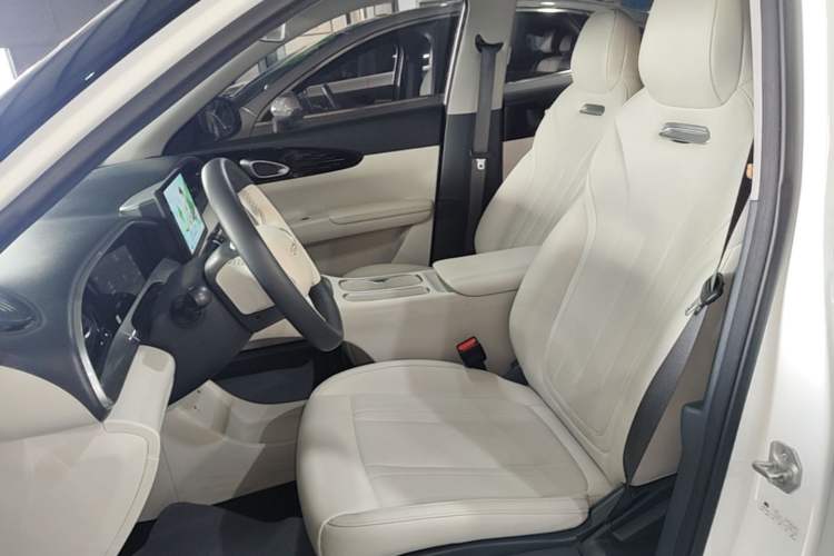 Used Geely Galaxy Geome 2025 310km Youth Edition Left Front Seat