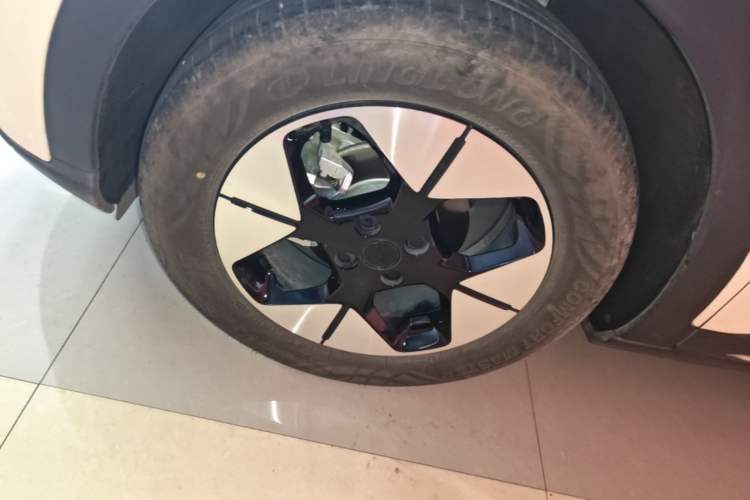 Used Geely Galaxy Geome 2025 310km Dream Edition Left Front Wheel Hub
