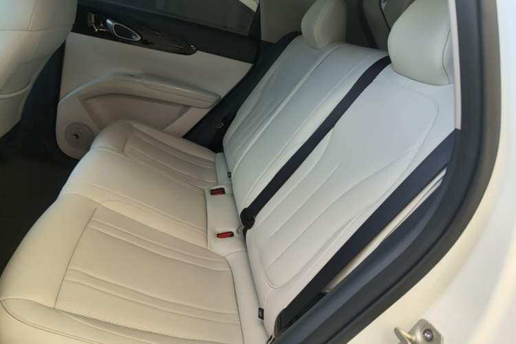 Used Geely Galaxy Geome 2025 310km Youth Edition Left Rear Seat