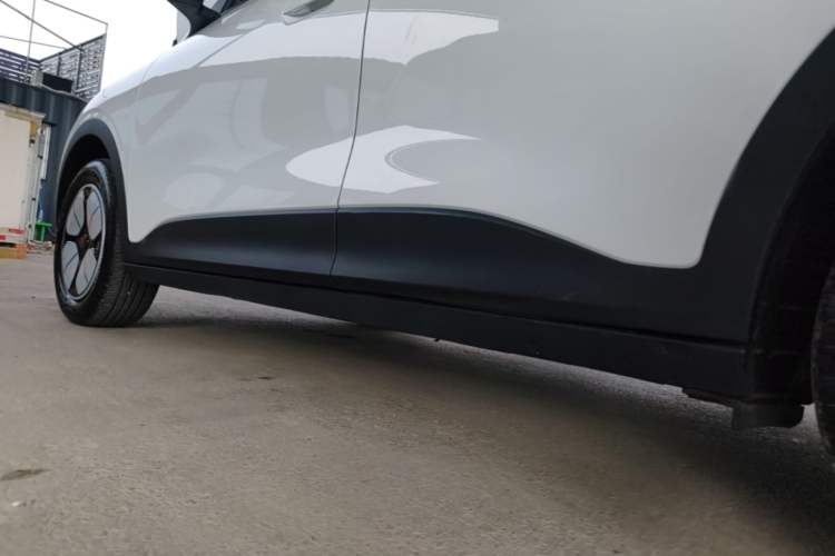 Used Geely Galaxy Geome 2025 310km Youth Edition Left Side Sill