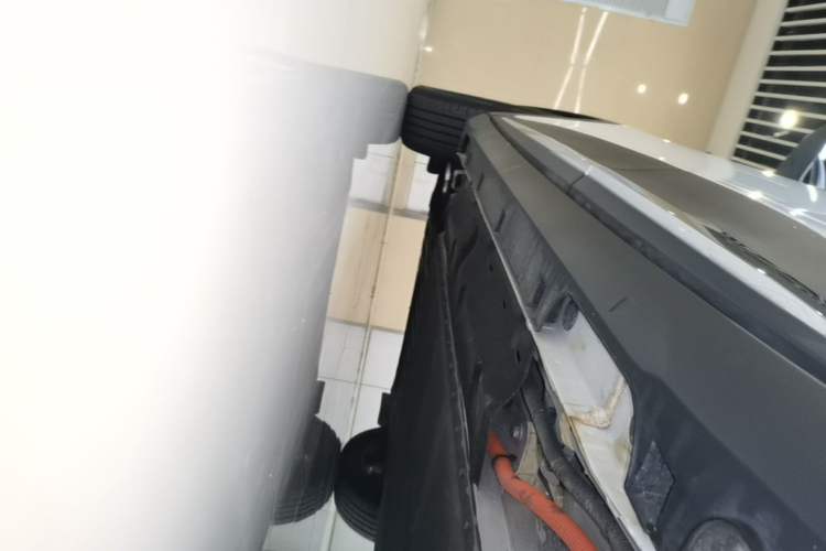 Used Geely Galaxy Geome 2025 UP 410km Exploration Edition Left Side Sill