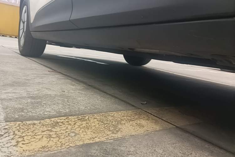 Used Geely Galaxy Geome 2025 310km Youth Edition Left Side Sill