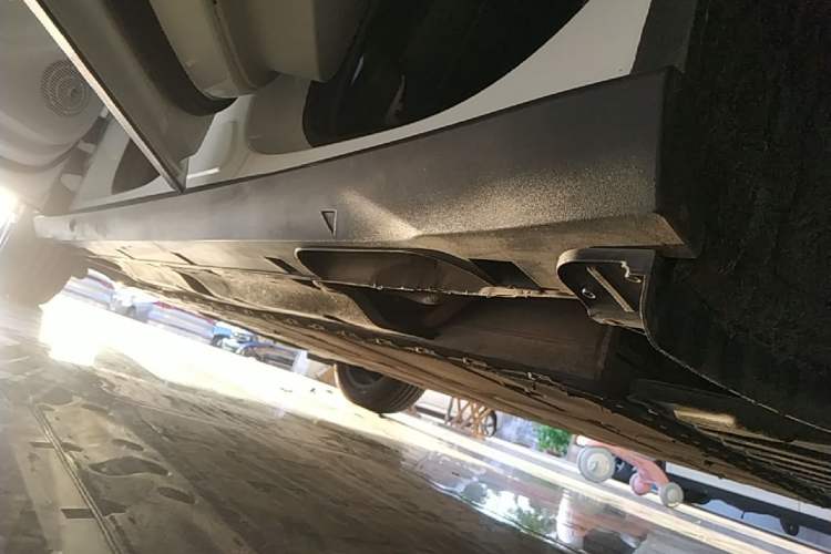 Used Geely Galaxy Geome 2025 UP 410km Exploration Edition Left Side Sill