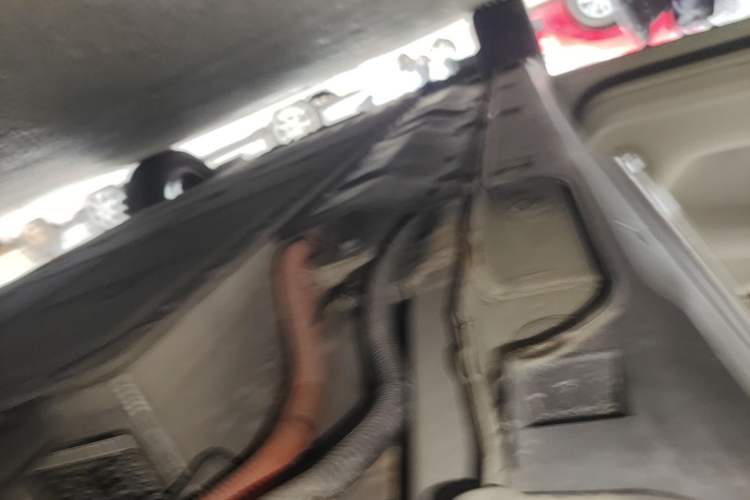 Used Geely Galaxy Geome 2025 UP 410km Exploration+ Edition Left Side Sill