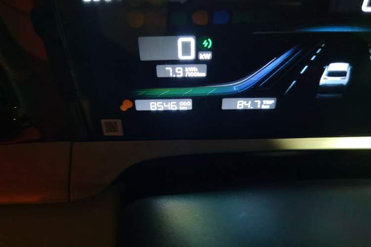 Used Geely Galaxy Geome 2025 310km Youth Edition Odometer Close Up