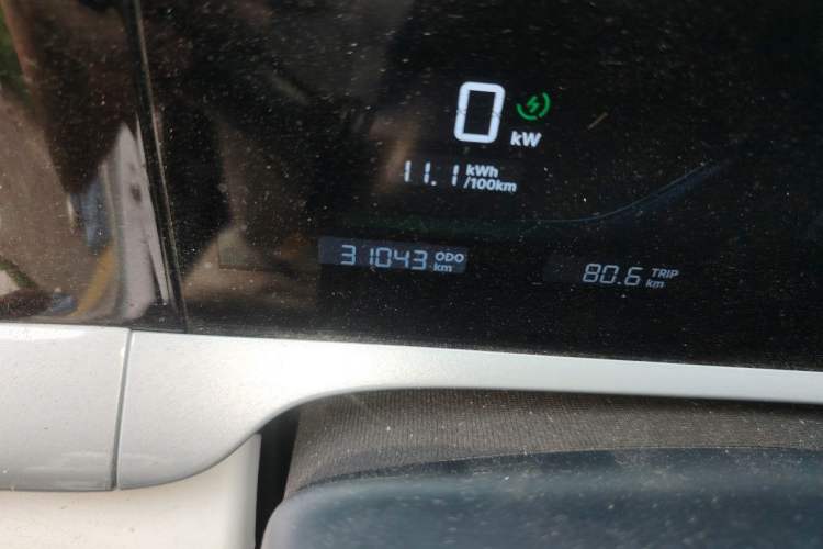 Used Geely Galaxy Geome 2025 UP 410km Exploration Edition Odometer Close Up