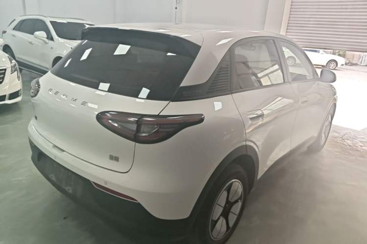 Used Geely Galaxy Geome 2025 410 km Free Version Rear Right 45 Deg