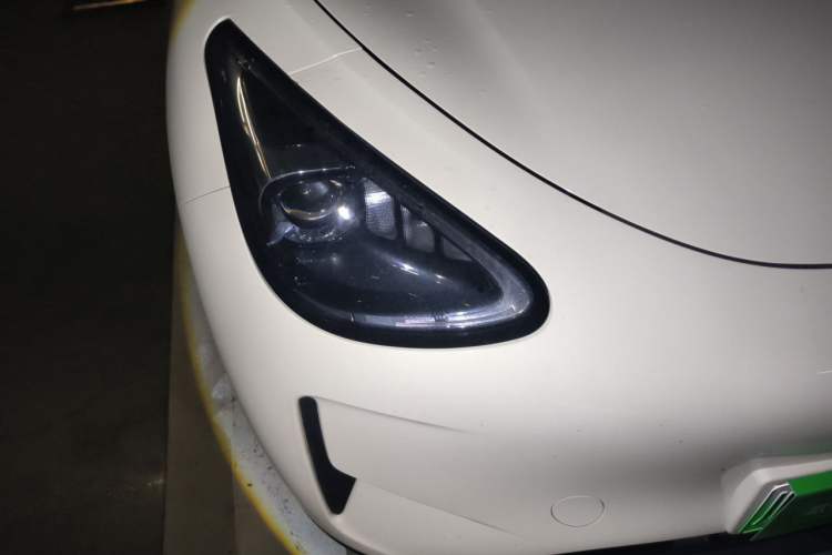 Used Geely Galaxy Geome 2025 410 km Free Version Right Front Headlight
