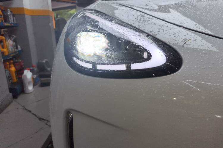 Used Geely Galaxy Geome 2025 310km Dream Edition Right Front Headlight