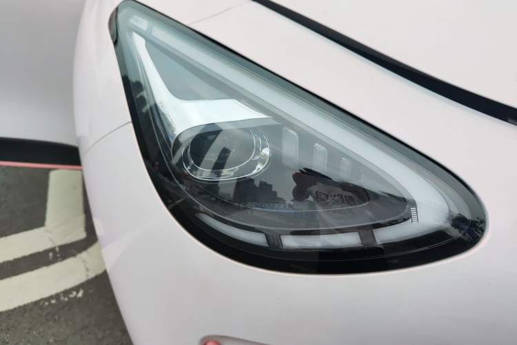 Used Geely Galaxy Geome 2025 UP 410km Exploration+ Edition Right Front Headlight