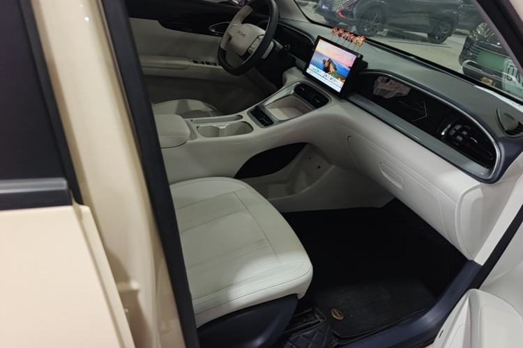 Used Geely Galaxy Geome 2025 310km Youth Edition Right Front Seat