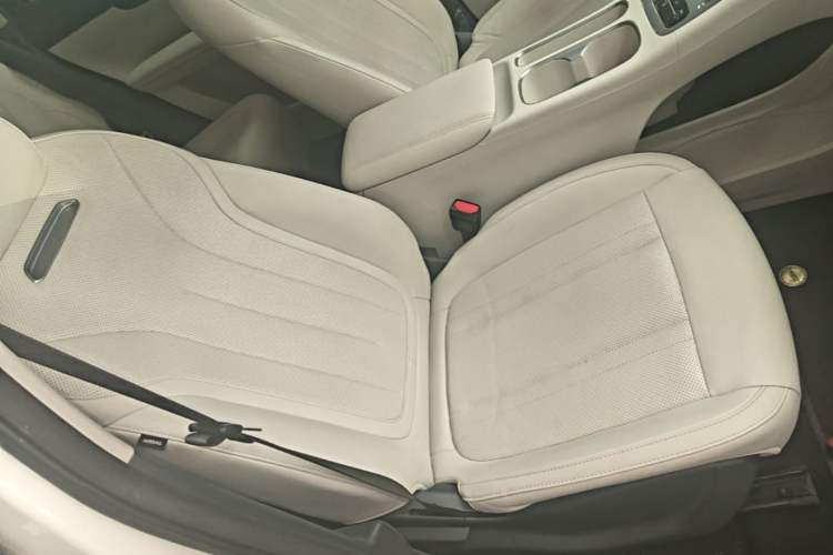 Used Geely Galaxy Geome 2025 410 km Free Version Right Front Seat
