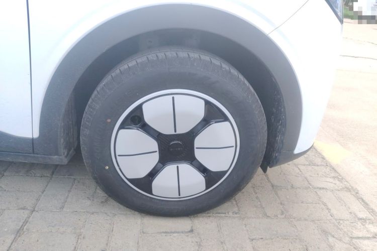 Used Geely Galaxy Geome 2025 310km Youth Edition Right Front Wheel Hub