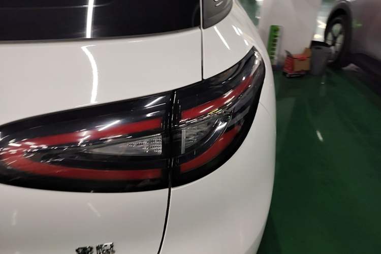 Used Geely Galaxy Geome 2025 310km Youth Edition Right Rear Taillight